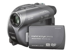 索尼DCR-DVD705E數(shù)碼攝像機(jī) 記錄美好瞬間的經(jīng)典之作