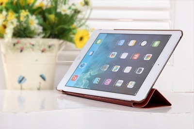 工廠直銷 IPAD AIR三折超薄瘋馬紋保護(hù)套，數(shù)碼保護(hù)新選擇